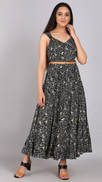 Thumbnail for Black Floral Printed Maxi Dress